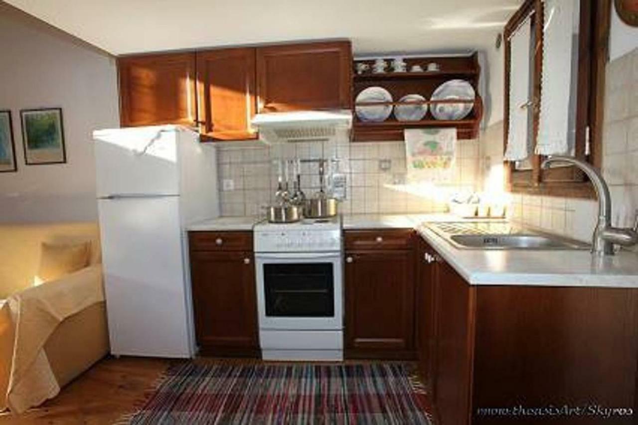 Traditional Studio Skyros Exterior foto