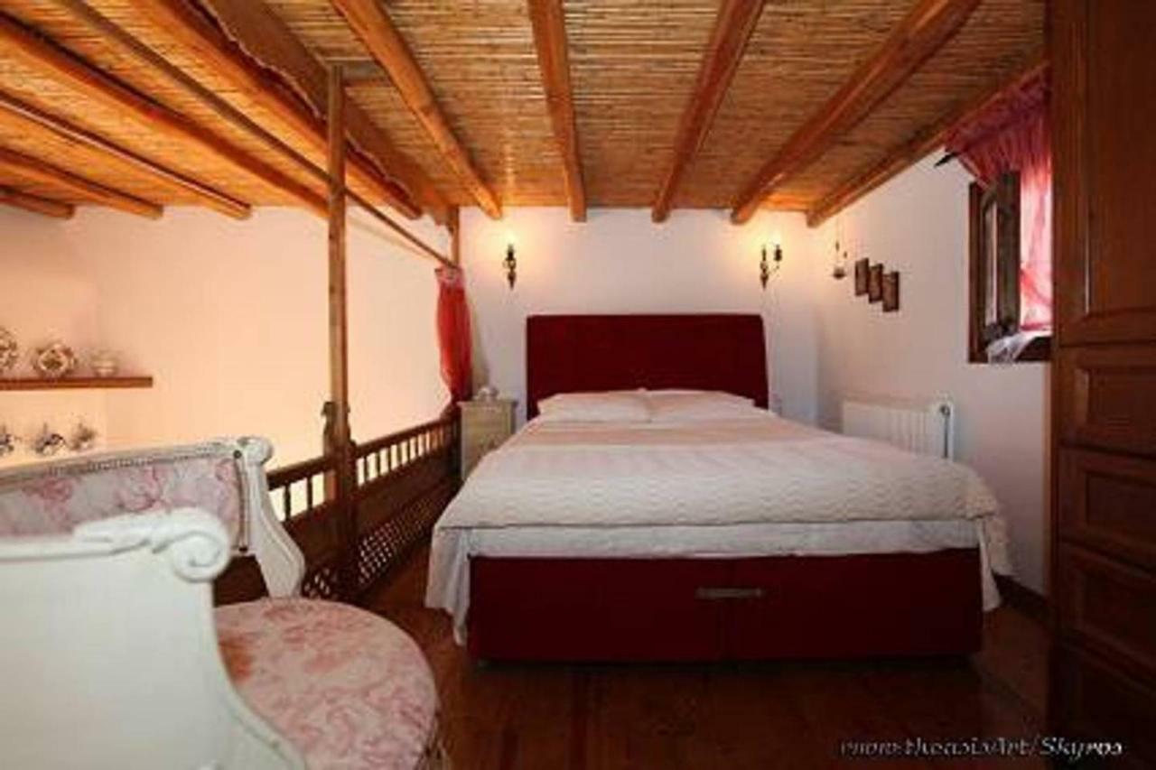 Traditional Studio Skyros Exterior foto